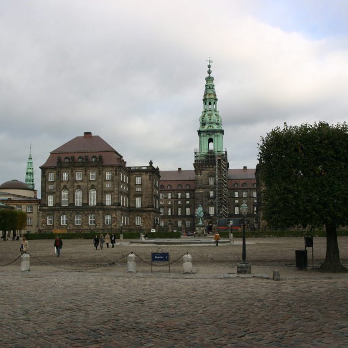 forsida-12-455dc36a0ea70jpg