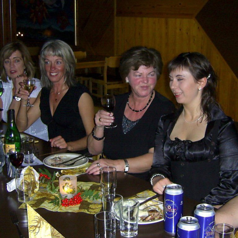 Lilja Finns, Ragna Finns, Helga Gunnars. og Tatsiana