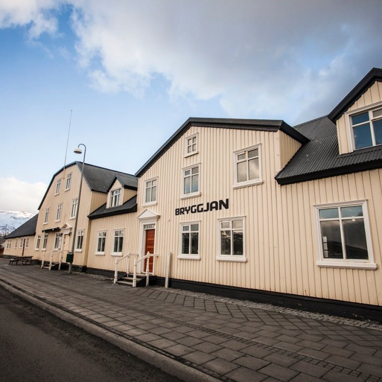 Pizzuhlaðborð á Bryggjunni